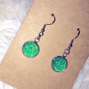 Faux druzy quartz earrings. NEW!!